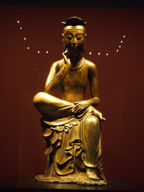 韓国　国宝第83号　金銅弥勒菩薩像